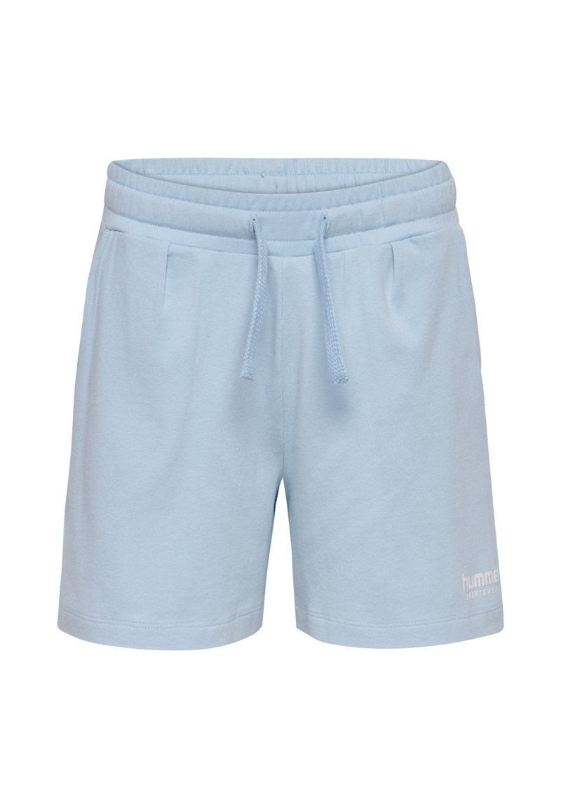 Helle blaue Baumwollshorts mit einem elastischen Taillenbund, Kordelzug und zwei seitlichen Taschen. Verfügt über ein kleines weißes Logo unten rechts.