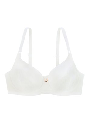 Soutien-gorge en dentelle blanche avec des bonnets moulés, des bretelles réglables, et un détail en anneau doré au centre. Tissu doux avec une texture lisse.