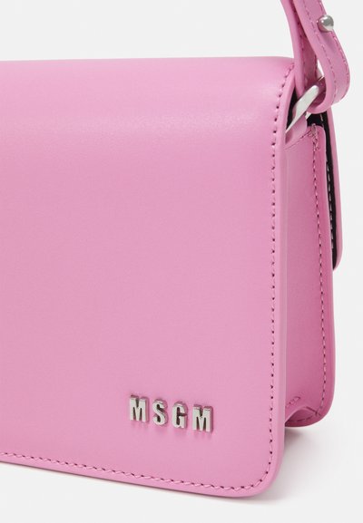 MSGM DOUBLE FLAP BAGUETTE SET - Torbica - pink