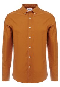 Langarm, knoopsluiting overhemd van oranjebruine katoen. Heeft een kraag met knopen en witte knopen aan de voorkant.