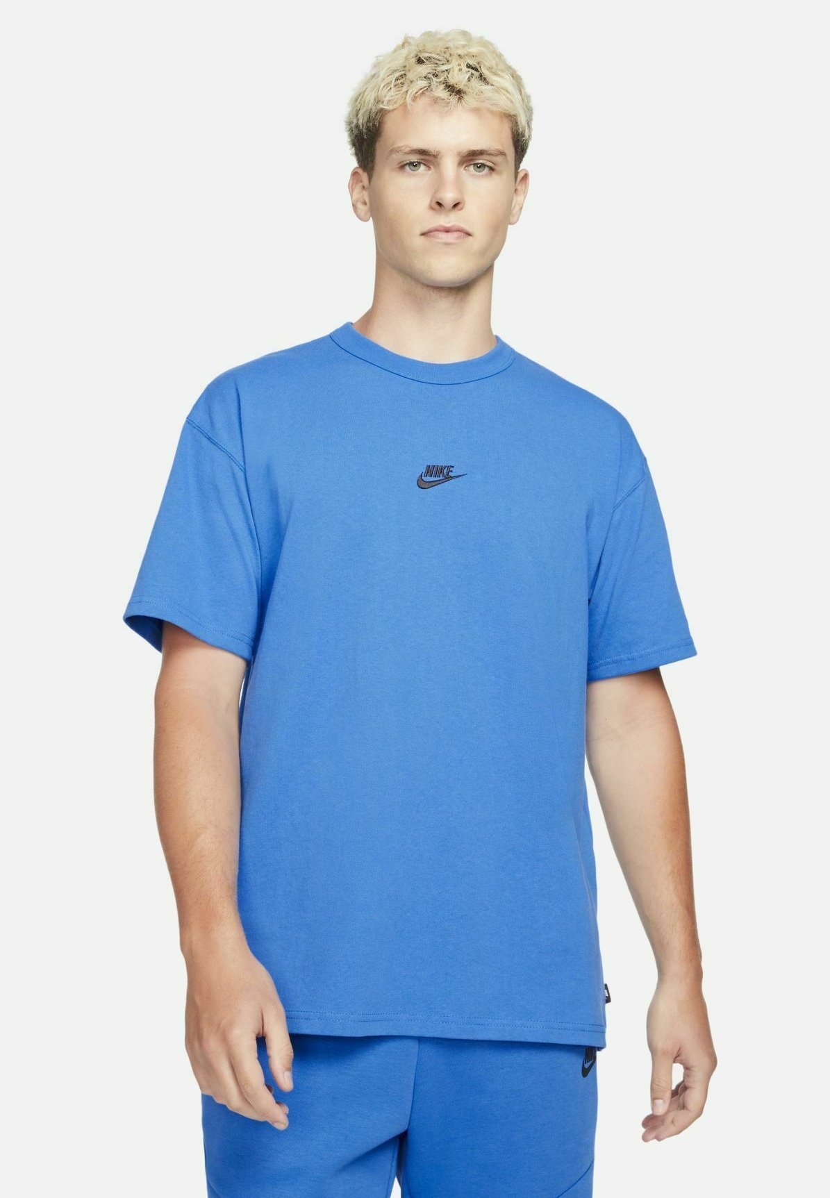 blaues nike shirt