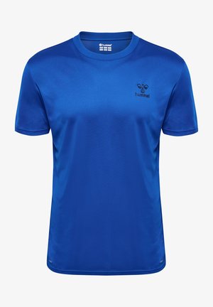 Blå kortärmad tränings t-shirt i fukttransporterande tyg. Har rund hals och en liten svart logotyp på vänster bröst.