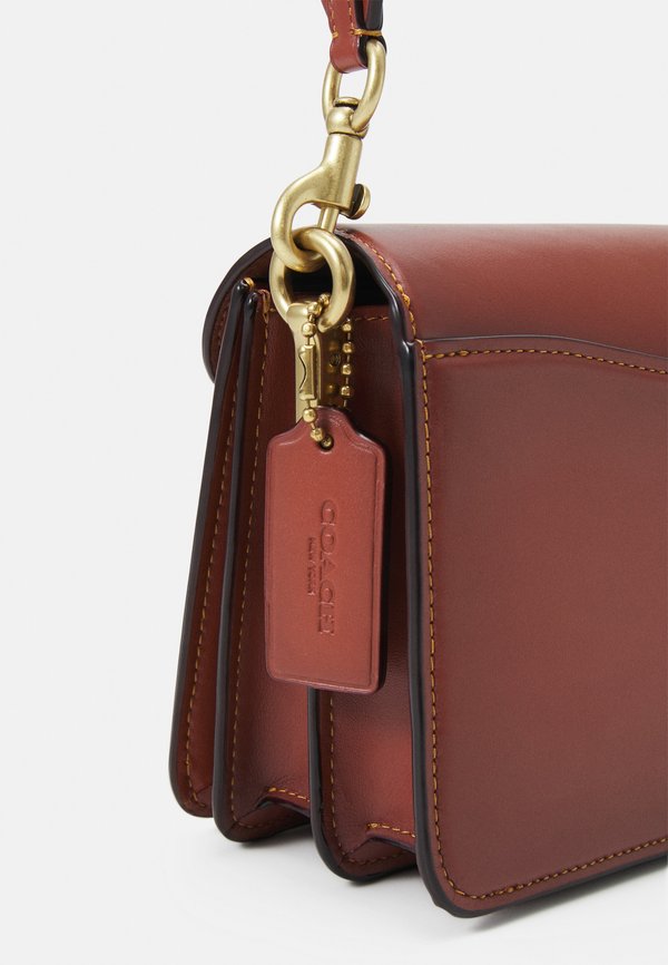 SIGNATURE TABBY SHOULDER BAG - Cross body bag - tan rust4