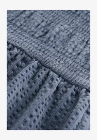 Non sélectionné, blue wash