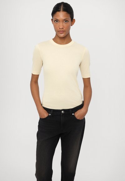 rag & bone DRE LOW RISE BOYFRIEND - Pieguloša piegriezuma džinsi - cornelia