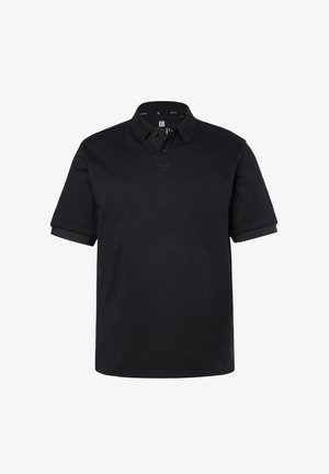 Polo shirt nero a maniche corte con colletto e patta con due bottoni, esposto su uno sfondo bianco.