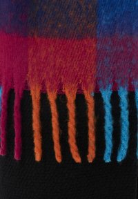 Saint Tropez FALBERTA - Sjal / Tørklæder - red multi check