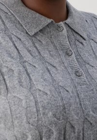 Tommy Hilfiger Curve Sweter