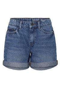 Shorts vaqueros en azul oscuro con bajo doblado, que cuentan con cinco bolsillos, cierre de botón y una etiqueta en la cintura que dice "NOISY MAY".