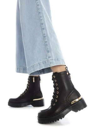 XTI MILITAR - Stivaletti con plateau - black