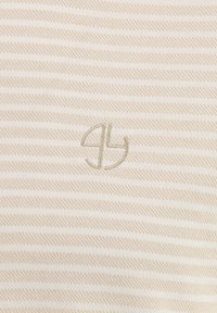 Key Largo MT ARROW ROUND - T-shirt imprimé - beige