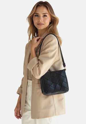 Cross body bag - black
