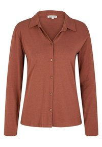 Langärmliges Hemd mit Knöpfen in gedämpftem Terrakotta, mit Kragen und kleinen Knöpfen entlang der Vorderseite.