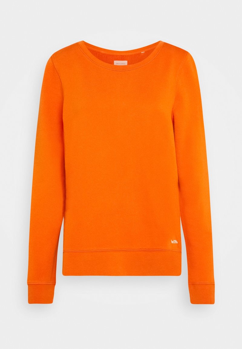 Sudadera naranja con cuello redondo, mangas largas y puños acanalados. Tejido suave con dobladillo recto y pequeño logotipo de la marca en la parte inferior.