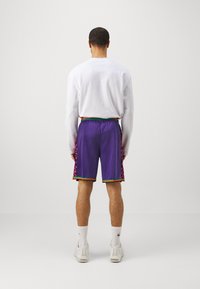Nike Performance NBA PHOENIX SUNS SHORTS - Klubu apģērbs - field purple/white