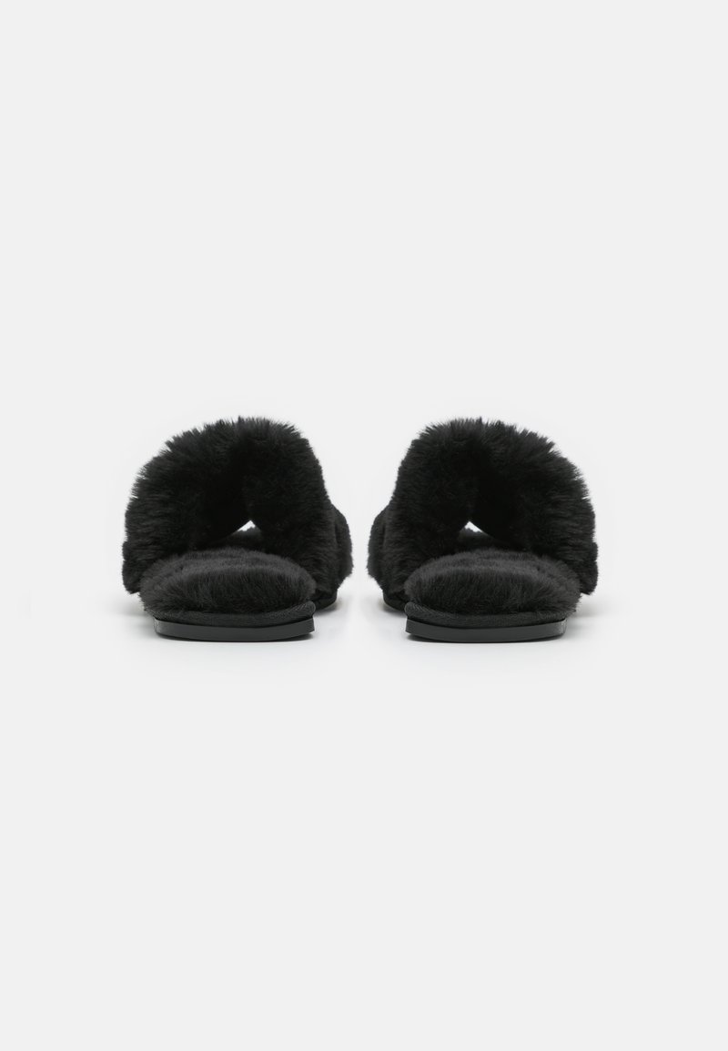 Damen Sneaker | KARL LAGERFELD SALOTTO IKONIC TWIN SLIP Hausschuh black/schwarz - VH88190 Damen Sneaker | KARL LAGERFELD SALOTTO IKONIC TWIN SLIP Hausschuh black/schwarz - VH88190