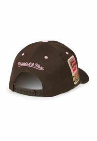 Mitchell & Ness Cap - brown