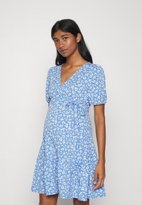 Even&Odd Maternity - Rochie din jerseu - blue/white Imagine miniatură 1