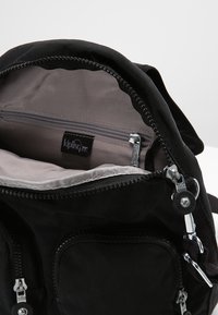 Kipling FIREFLY UP - Rugzak - true black