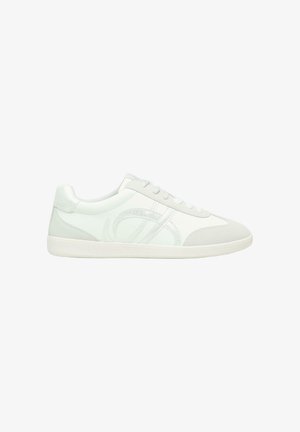 s.Oliver, - Sneakersy niskie