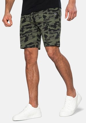 Short - green