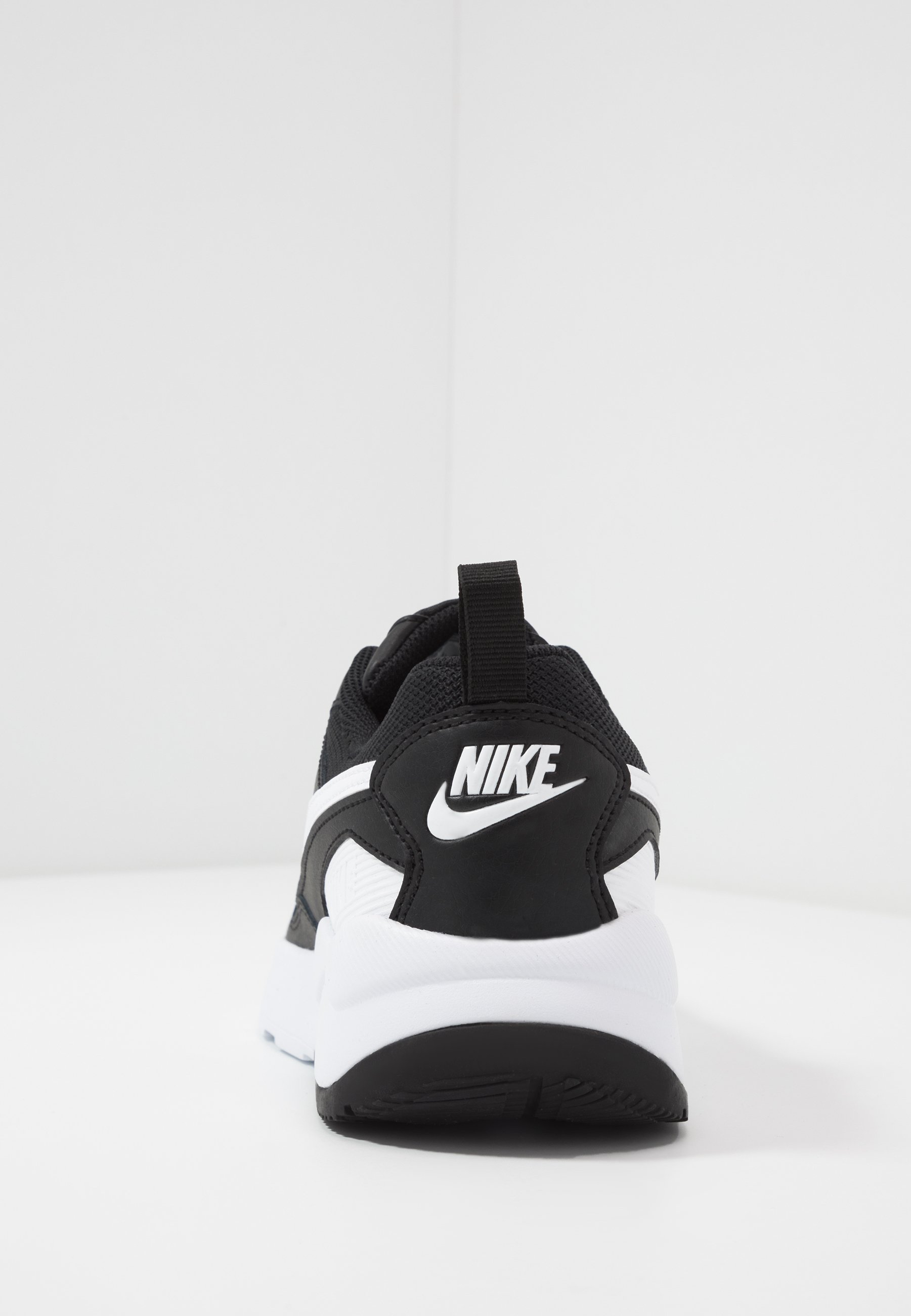 Nike Sportswear PEGASUS '92 LITE - Sneakers laag - black/white/Zwart -  Zalando.nl