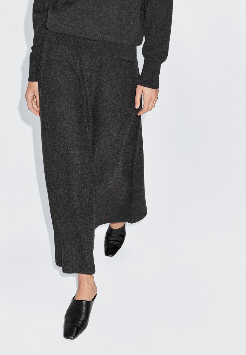 Massimo Dutti LONG FLARED - Maxirok - grey