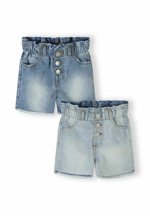 Dwie pary dziecięcych dżinsowych spodenek, jedna w ciemnoniebieskim, a druga w jasnoniebieskim kolorze, obie z elastycznym pasem typu paperbag i przednimi guzikami.