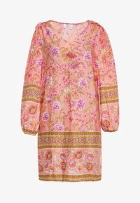 Valittu, hellrosa mehrfarbig