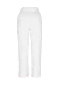 Hvide, letvægtsbukser med smocket talje, cropped længde og struktureret stof. Simpelt design uden synlige mønstre eller detaljer.