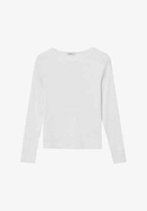 Maglietta bianca a maniche lunghe realizzata in cotone morbido. Presenta un colletto rotondo, un design aderente e nessun motivo o accessorio visibile.