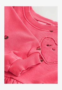 Unausgewählt, pink hearts