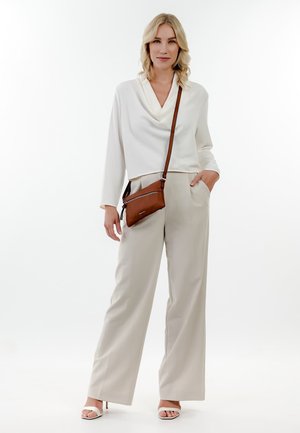 Tamaris ALESSIA - Sac bandoulière - cognac