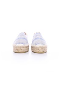 Espadrillas a righe blu e bianche con suola in juta intrecciata, design a punta tonda e pannelli laterali elastici per una facilitá d'uso.