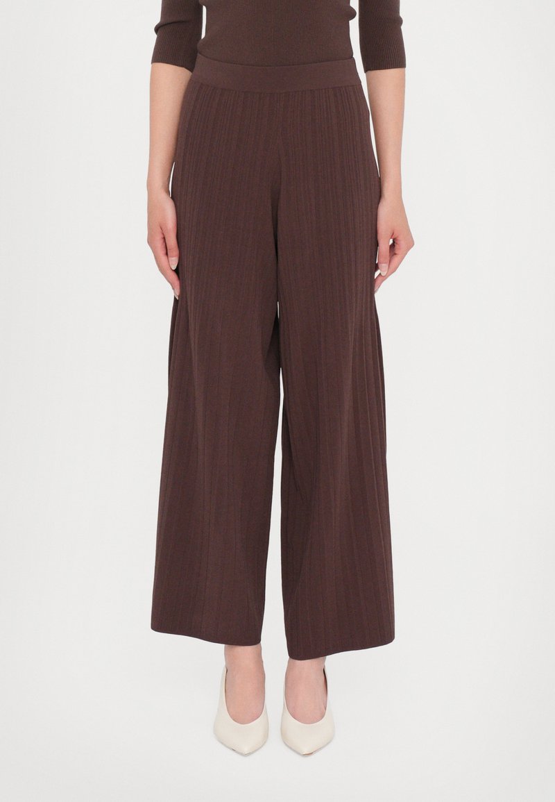 WEEKEND MaxMara - SUPERBO - Pantalon classique - cioccolato, Agrandir