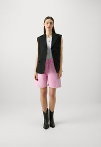 Samsøe Samsøe SASHELLY - Short en jean - orchid smoke