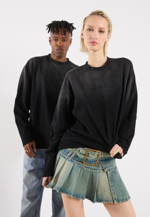 UNISEX - Tops ar garām piedurknēm - grey wash