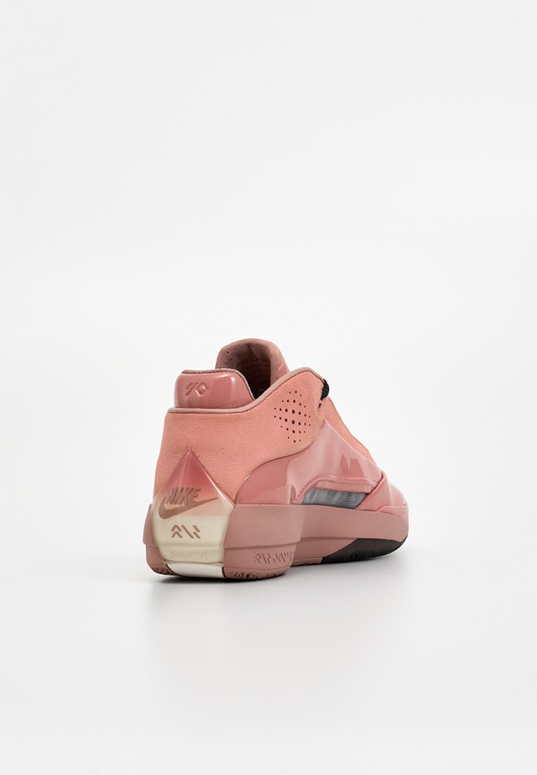 AIR JORDAN 40