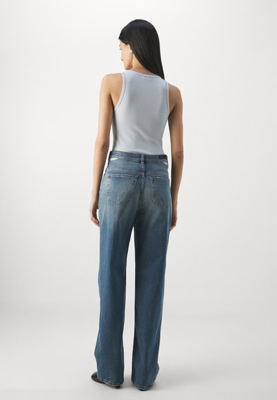 Iro LAMBERTA - Laisvo kirpimo džinsai - mid used denim