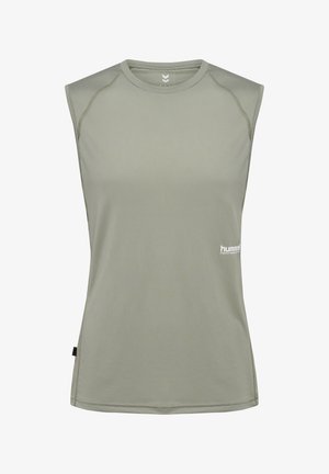 Mouwloos sportshirt in lichtgroen. Gemaakt van gestructureerde stof met een ronde hals. Kenmerkt zich door een logo aan de zijkant en contrasterende stiksel.