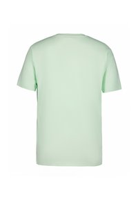 T-shirt vert clair à manches courtes, col rond, en tissu lisse et doux, avec un design simple et minimaliste.