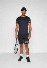 Björn Borg SHORTS - Športové šortky - black beauty
