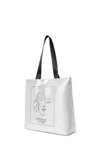 Witte totebag met een glanzende afwerking, voorzien van een zwart lijntekening van een gezicht en plantdesign. Zwarte schouderbanden met logo-opdruk.