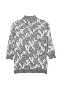 Maglione grigio con un motivo a scritta bianca ripetuta, con colletto alto e polsini a coste. Texture morbida e vestibilità rilassata.