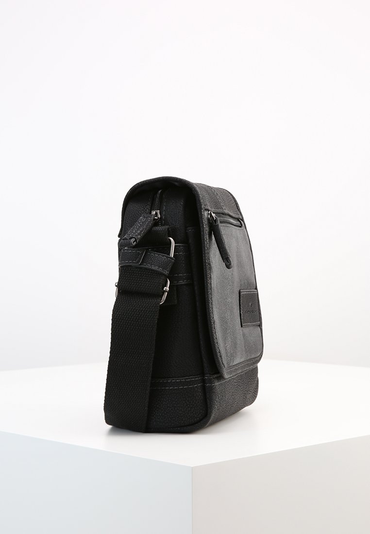 TOM TAILOR BRYAN Skulderveske black Zalando.no TOM TAILOR BRYAN Skulderveske black Zalando.no