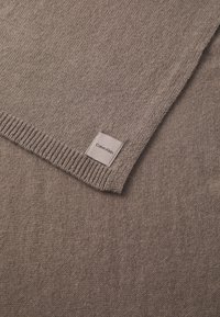 Calvin Klein CHUNKY OPEN SCARF - Écharpe - cinder