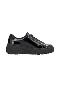 Baskets en cuir verni noir avec une semelle en caoutchouc noir épaisse et texturée, et un système de laçage, présentant un dessus lisse et un bout arrondi.