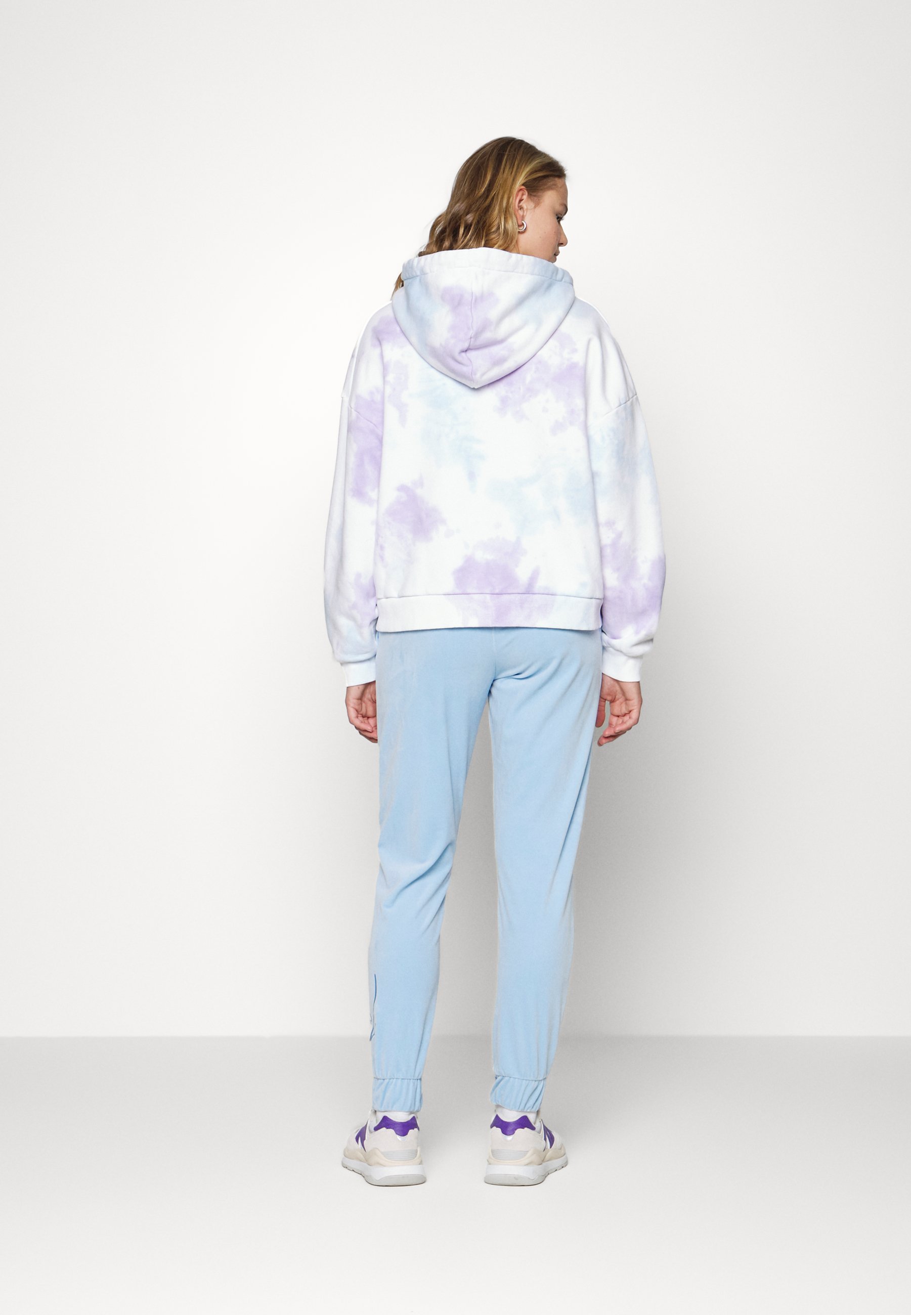 Karl Kani SIGNATURE TIE DYE HOODIE 