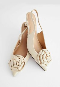 Next FOREVER COMFORT CORSAGE SLINGBACK - Avokkaat - bone