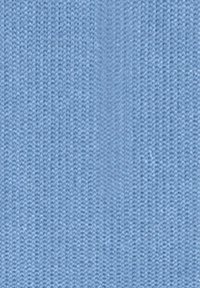 Ανοιχτό μπλε πλεκτό ύφασμα με λεπτή, ριγέ υφή, που διαθέτει ομοιόμορφες ραφές και απαλή, αναπνεύσιμη όψη.